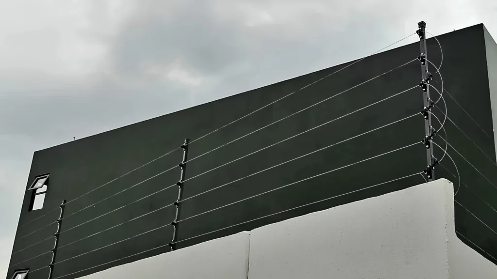Instalación de cercas electrificadas en Jalisco